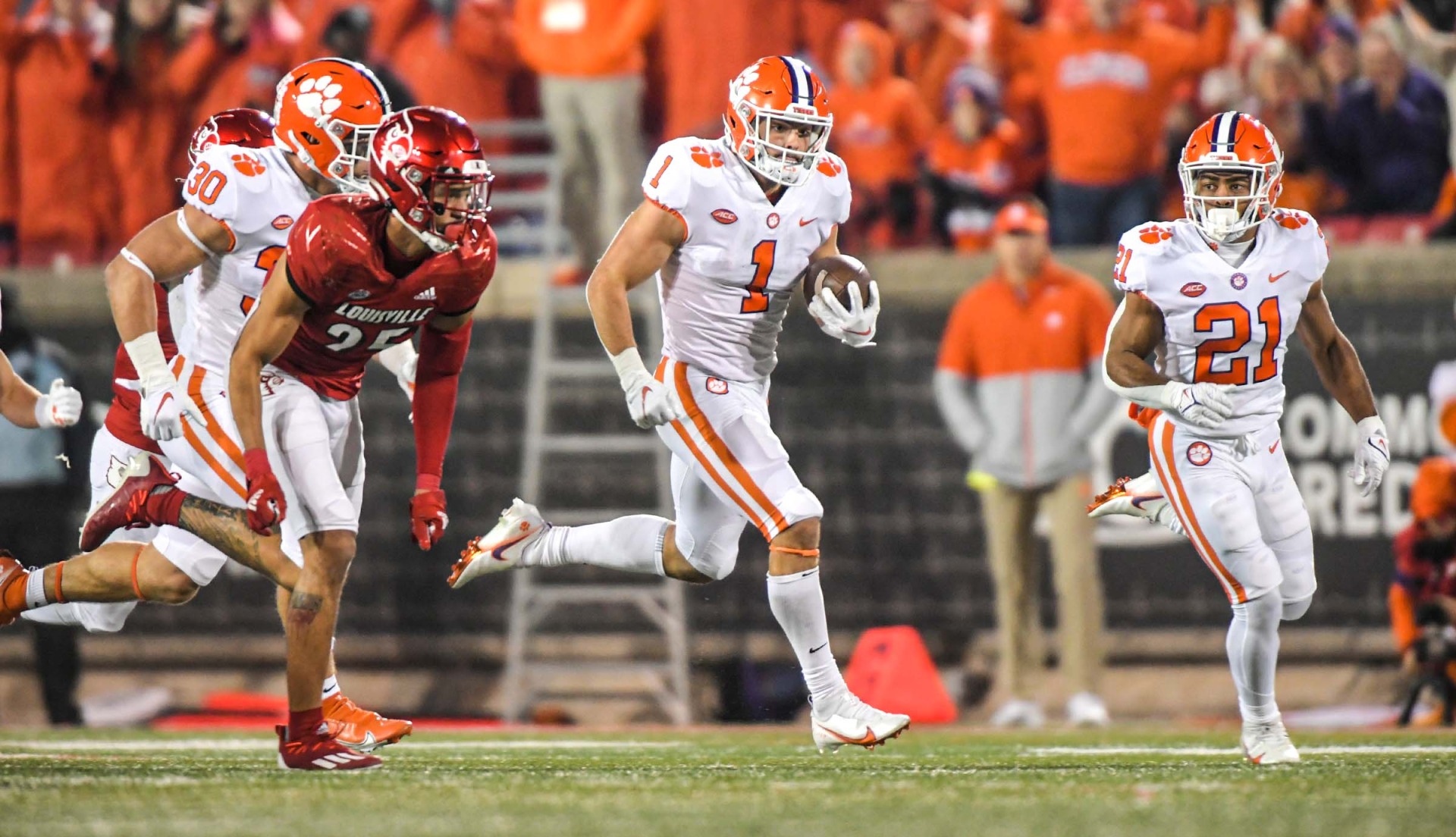 READ: Clemson FB Vs South Carolina Preview | The Roar Blog | Clemson, SC